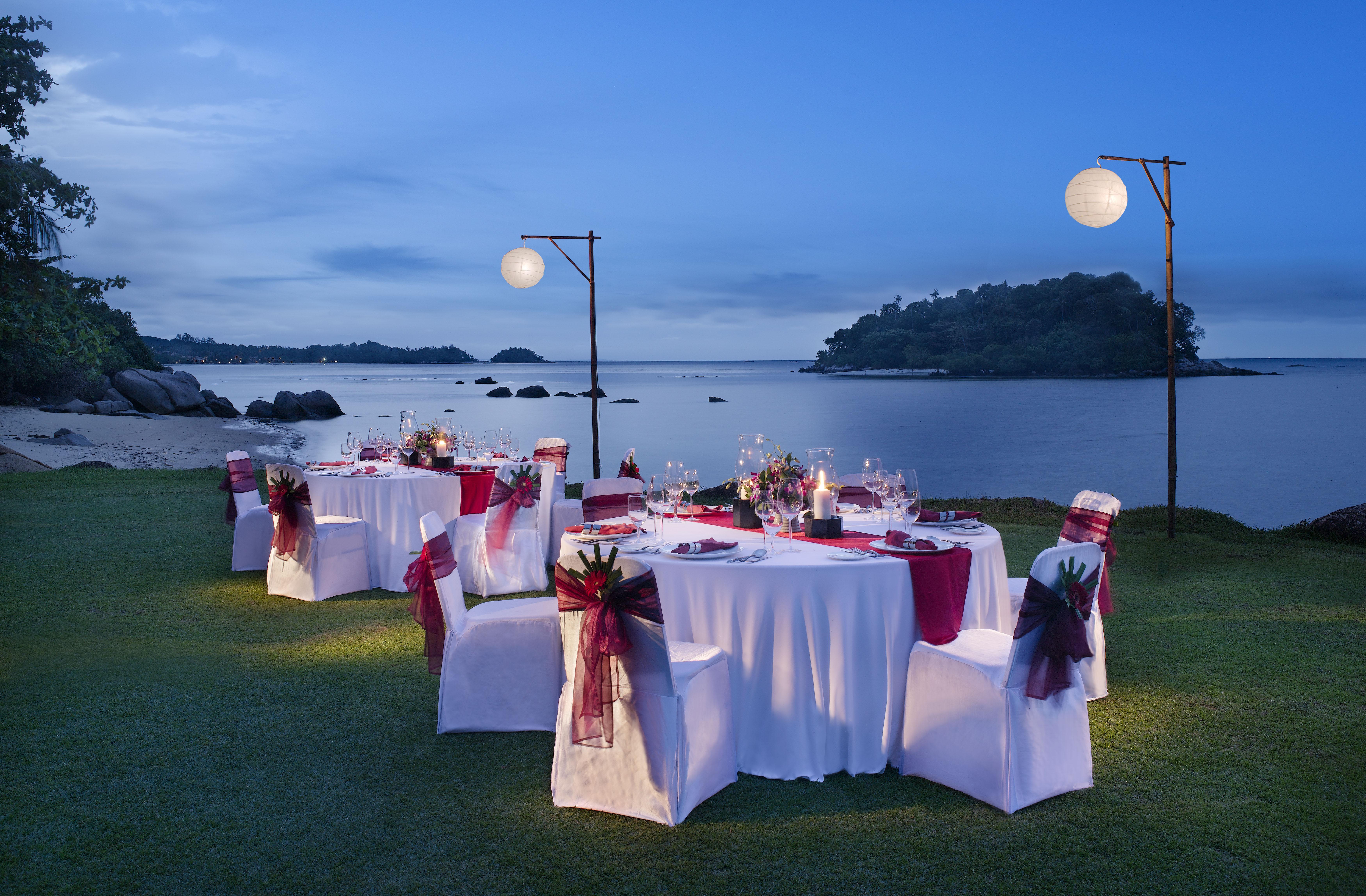บันยันทรี บินตัน Hotel ลาไก ร้านอาหาร รูปภาพ